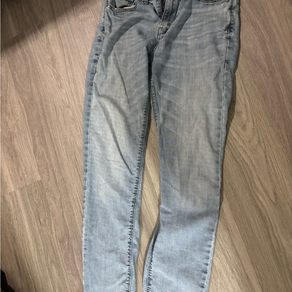 Levi's Men's Light Gray Straight Jeans